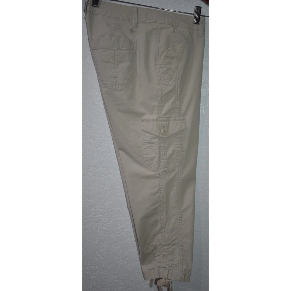 Eddie Bauer Womens 4 Khaki Cargo Capri Pants Drawstring Cuffs Stretch Cotton - Picture 13 of 16
